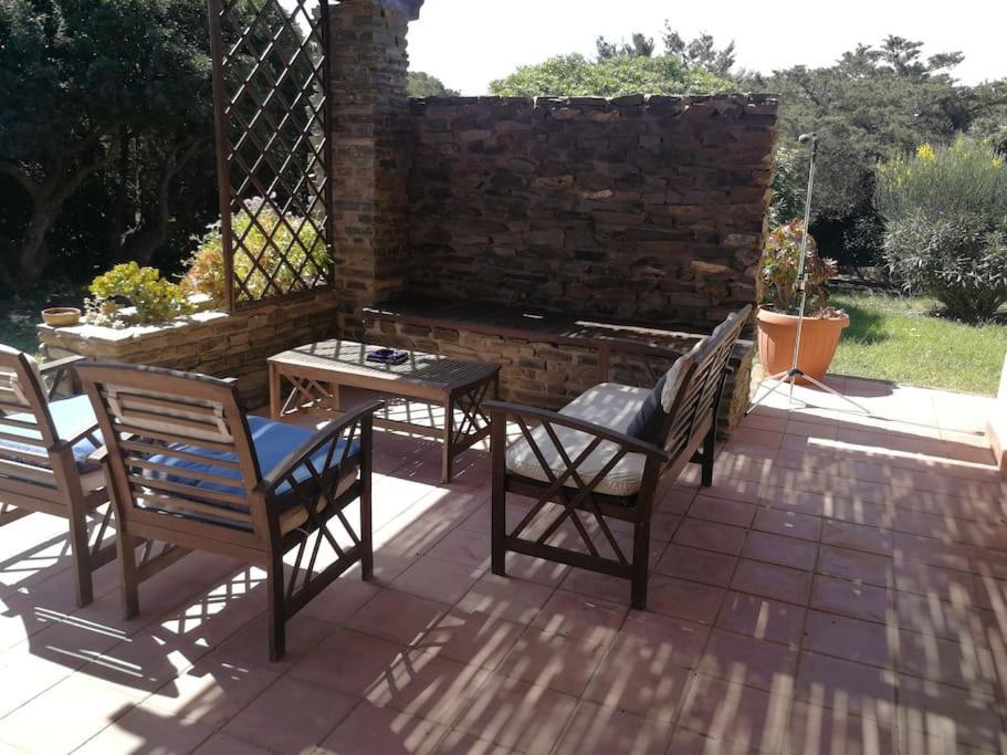 Apartamento L' Elicriso, A Pochi Passi Dal Mare Con Giardino Privato - The Elicriso, A Few Meters From The Sea, With Private Garden Stintino Exterior foto